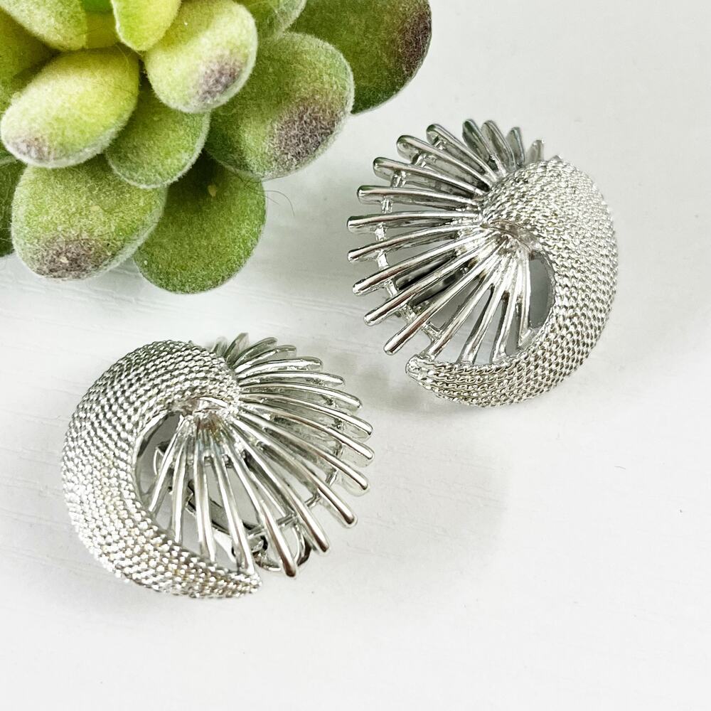Sarah Coventry Atomic Swirl Vintage Silver Clip Earrings